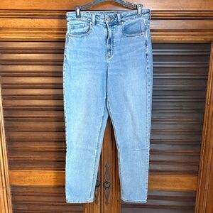 American Eagle Outfitters Light Blue Straight Leg Jeans